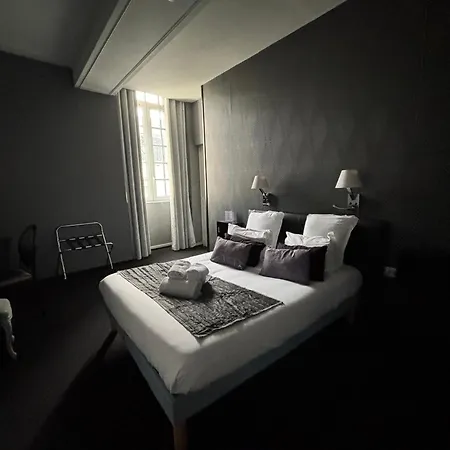 Hotel - Restaurant Eugenie Pontorson