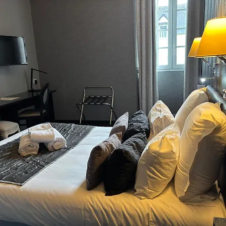 Hotel - Restaurant Eugenie 3*