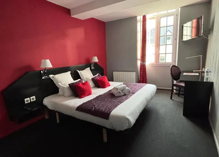 - Restaurant Eugenie Hotel Pontorson