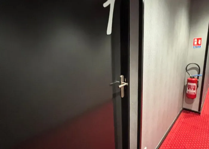 - Restaurant Eugenie 3*