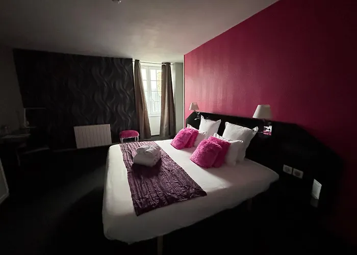 - Restaurant Eugenie 3* Pontorson